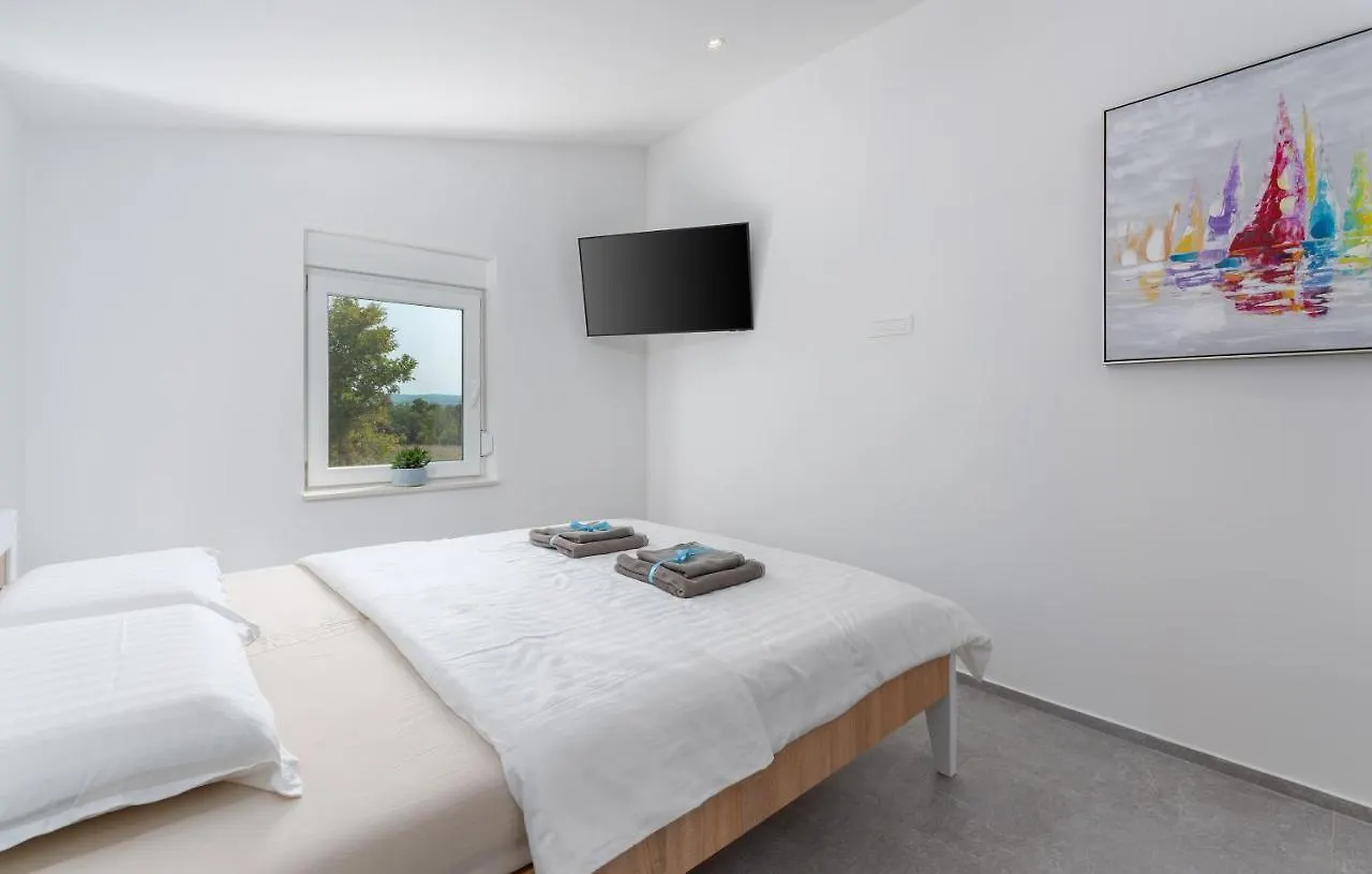 Villa Stanzia Grande Novigrad  0*, Novigrad (Istria) Croatia