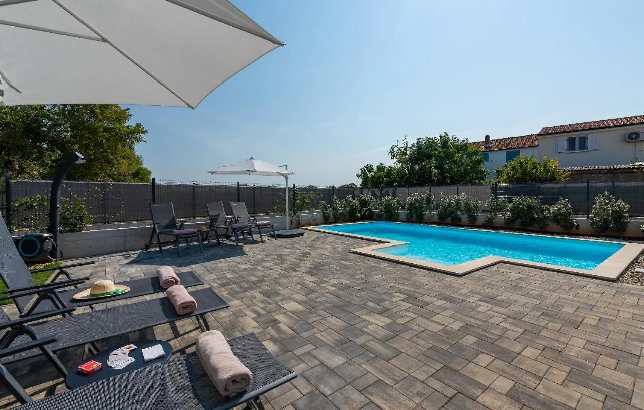 Villa Stanzia Grande Novigrad