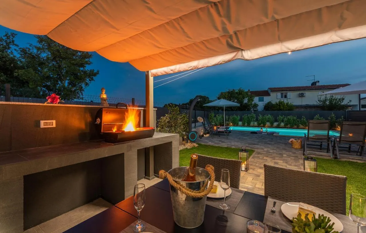Villa Stanzia Grande Novigrad